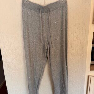Peyton Primrose women's studded grey jogger sweat pants. Size small.